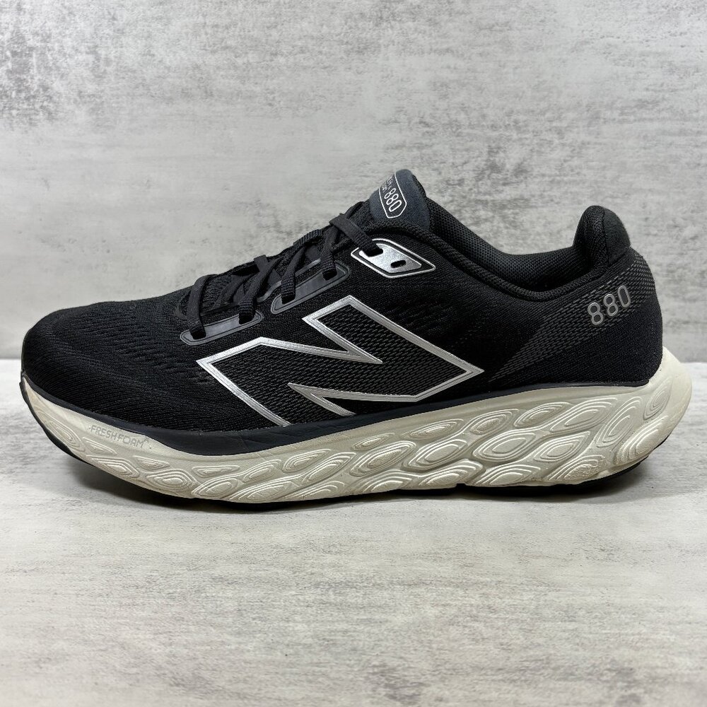 New Balance Fresh Foam X 880v14 Running Shoes - Men's Size 9 4E - Black
